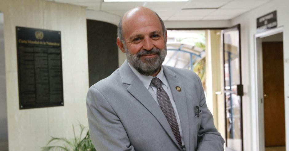 Carlos Manuel Rodríguez, ministro de Ambiente