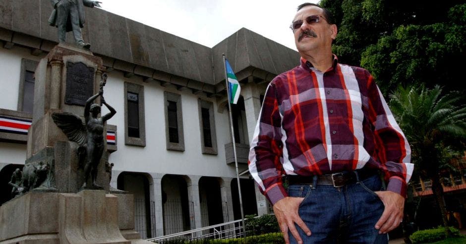 Albino Vargas, secretario de la ANEP. Archivo/La República