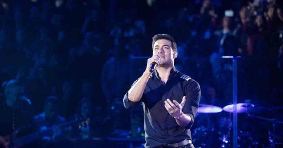 Cantante Carlos Rivera