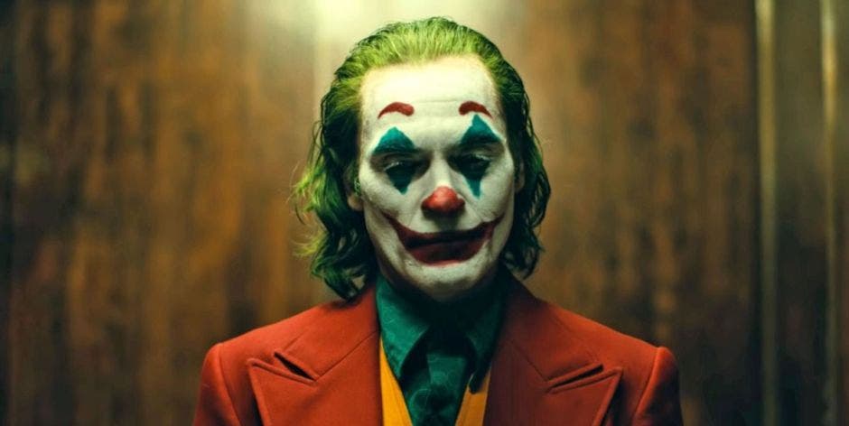 Actor Joaquin Phoenix en el papel del Joker