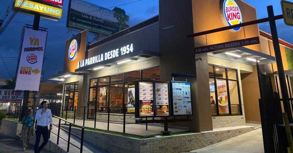 Local de Burger King en La Radial, Alajuela