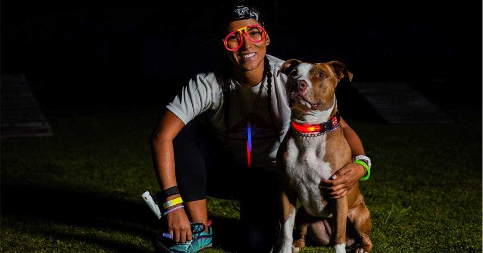 perro y mujer