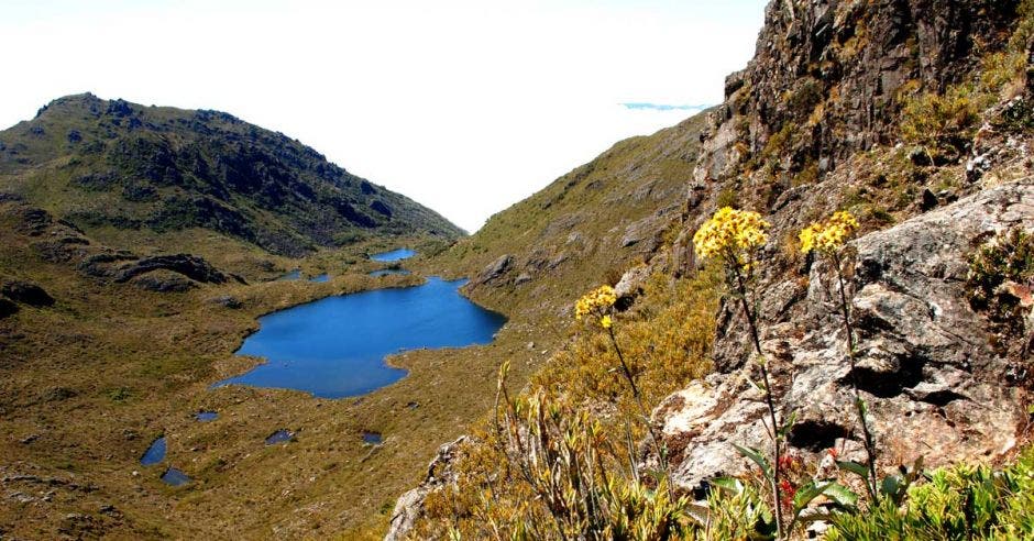 Vista y ruta de senderismo Cerro Chirripo la montaña más alta de Costa Rica