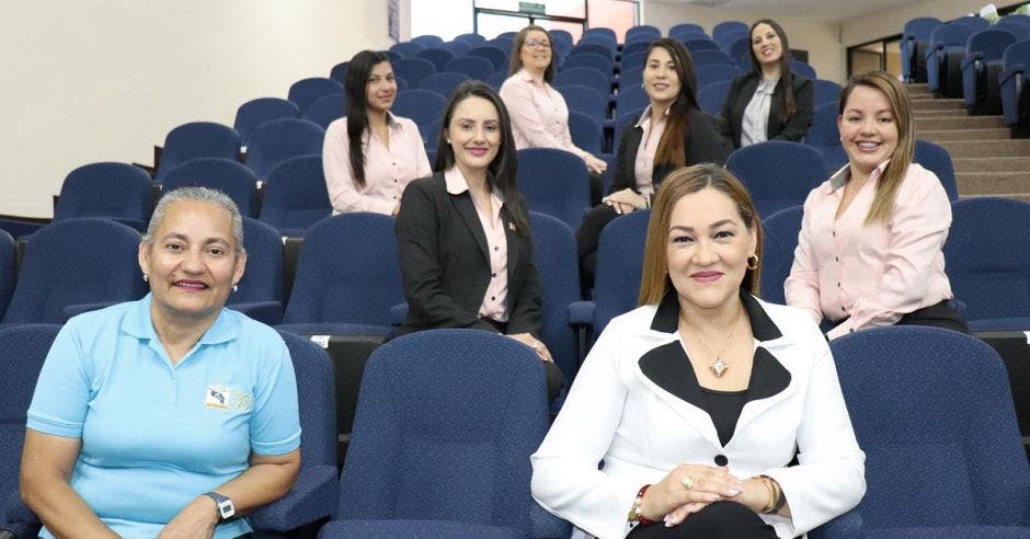 junta directiva del colegio de ciencias económicas