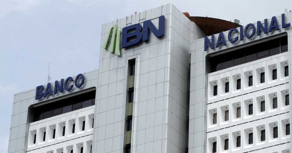 Instalaciones Banco  Nacional