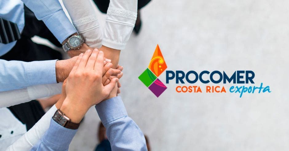 manos  unidas con logo  de Procomer Costa Rica Exporta