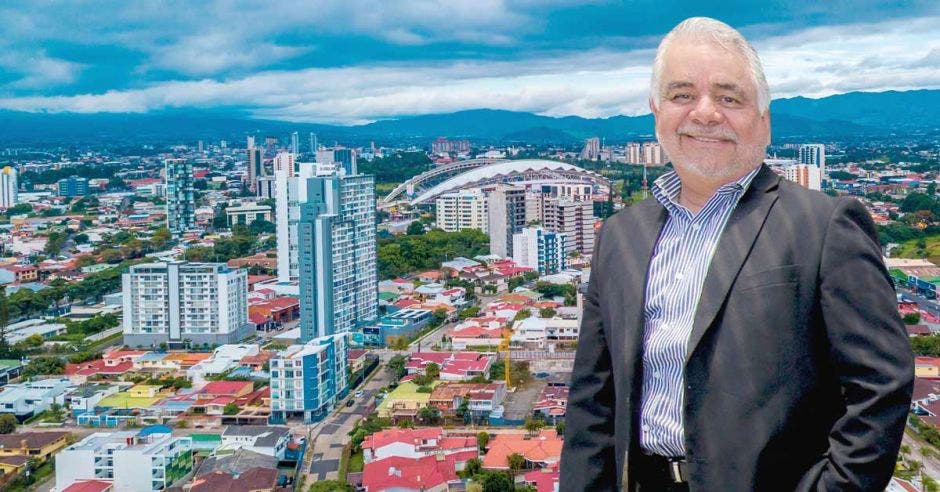 Randall Fernández es Socio Director de Zentral Real Estate