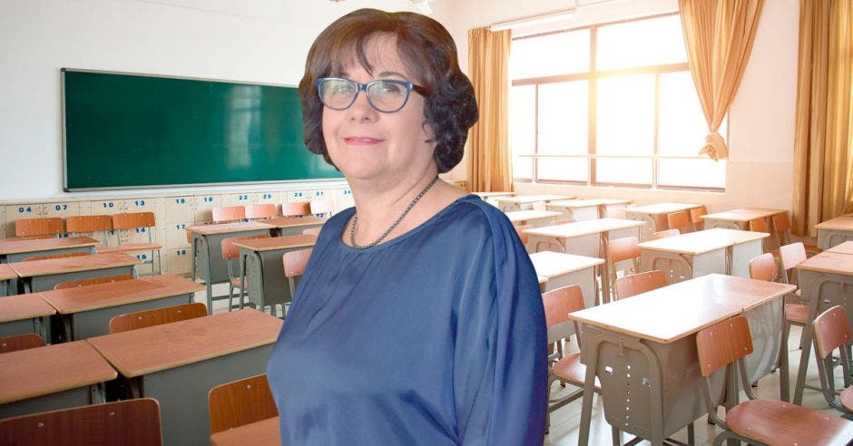 Guiselle Cruz, ministra de Educación