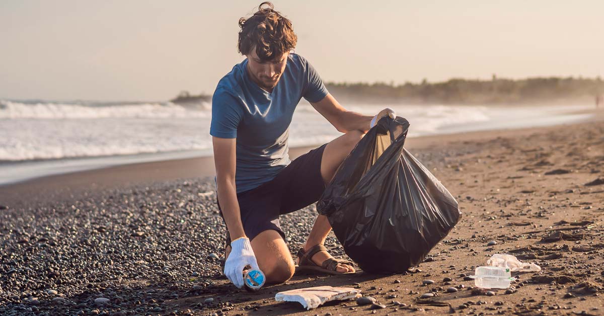 Empresas Pagarían ¢20 Mil El Día A Personas Desempleadas Por Limpiar Playas