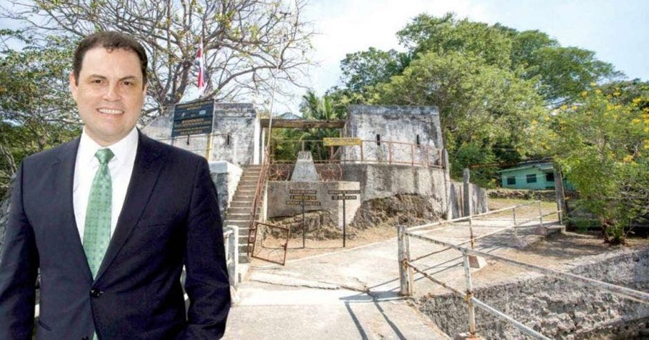 La Isla San Lucas sería un sitio ideal para el turismo, según Carlos Ricardo Benavides, diputado del PLN. Archivo/La República.