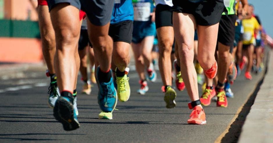 múltiples piernas en una carrera