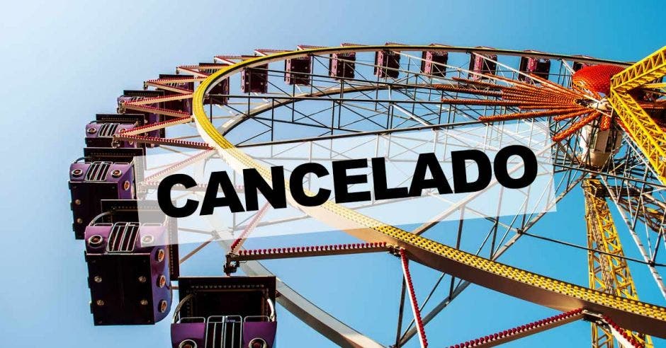 Cancelado escrito en parque de diversiones