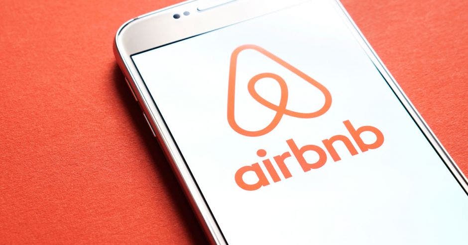 Airbnb en celular