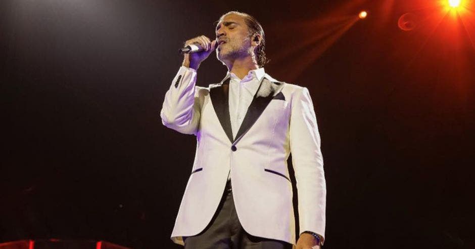 Alejandro Fernandez