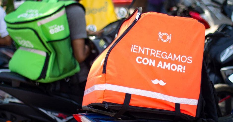 Repartidores de Uber, Glovo y Rappi