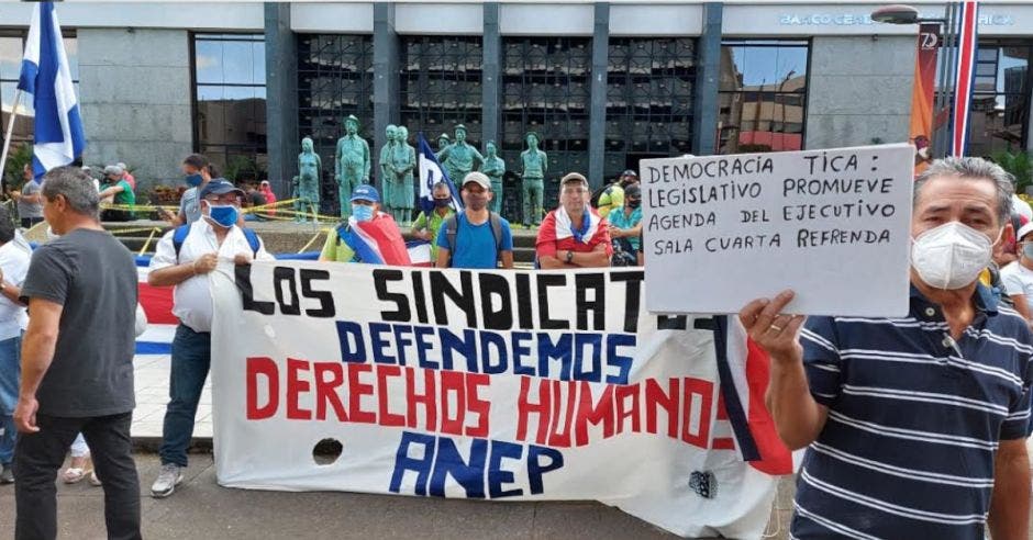 El movimiento de protesta es organizado por los exdiputados José Miguel Corrales y Célimo Guido, quienes se presentan como líderes del grupo Rescate Nacional. Archivo/La República.