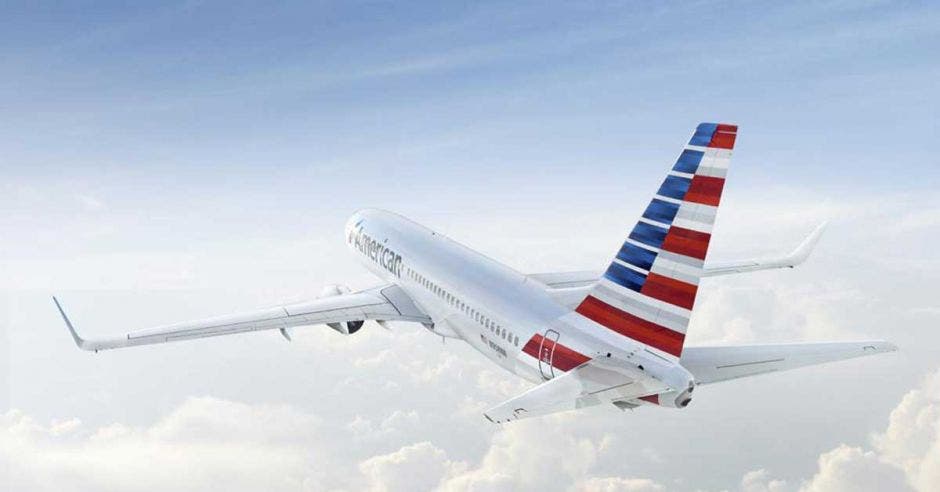 Un avión de American Airlines