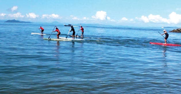 El torneo ofreció carreras de motos acuáticas, yates y demostraciones de surf.