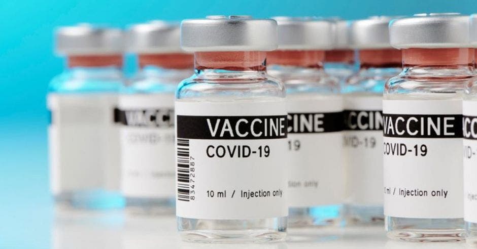 Imagénes de vacunas en frascos