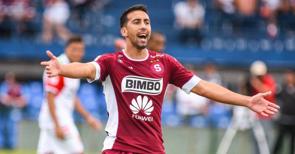 mariano torres Saprissa