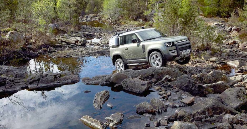 Land Rover defender