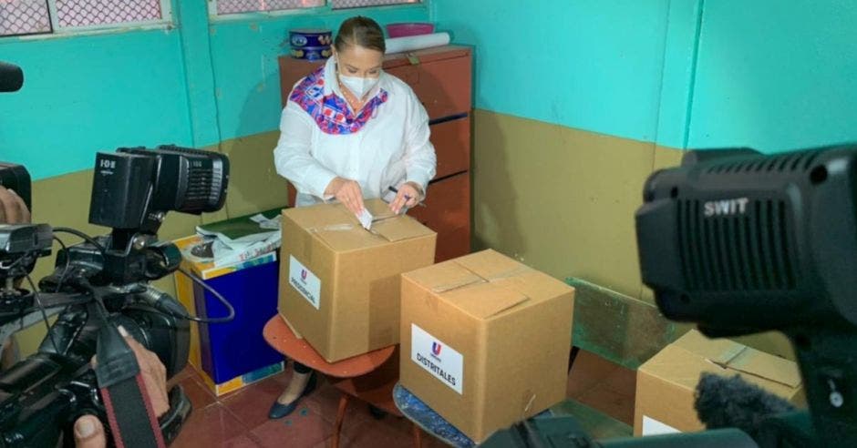 De convertirse en candidata, sería la primera mujer en representar a la Unidad en una elección presidencial. Cortesía/La República