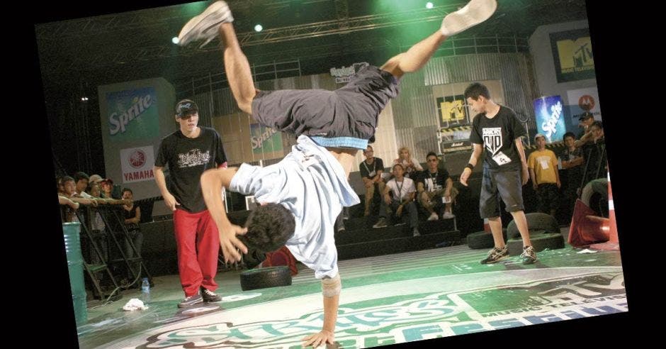 breakdance