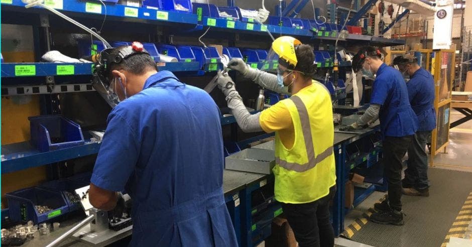 Empleados manufactura