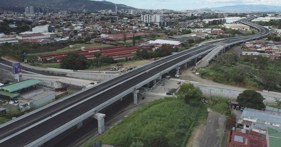 Paso elevado de la nueva ruta Circunvalación Norte