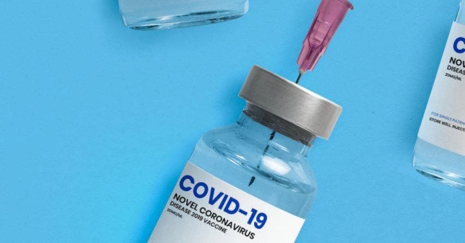 Vacuna contra la Covid-19 será aplicada a adolescentes en Cartago.