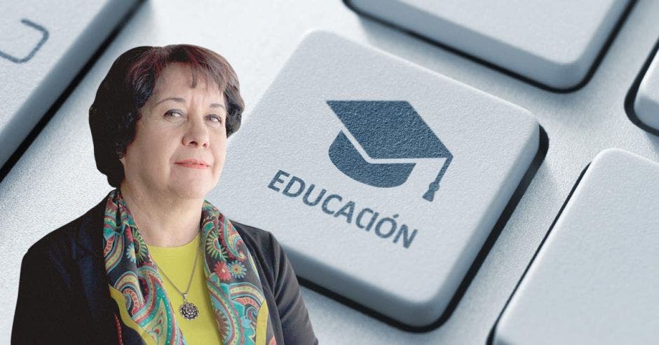 Guiselle Cruz, ministra de Educación