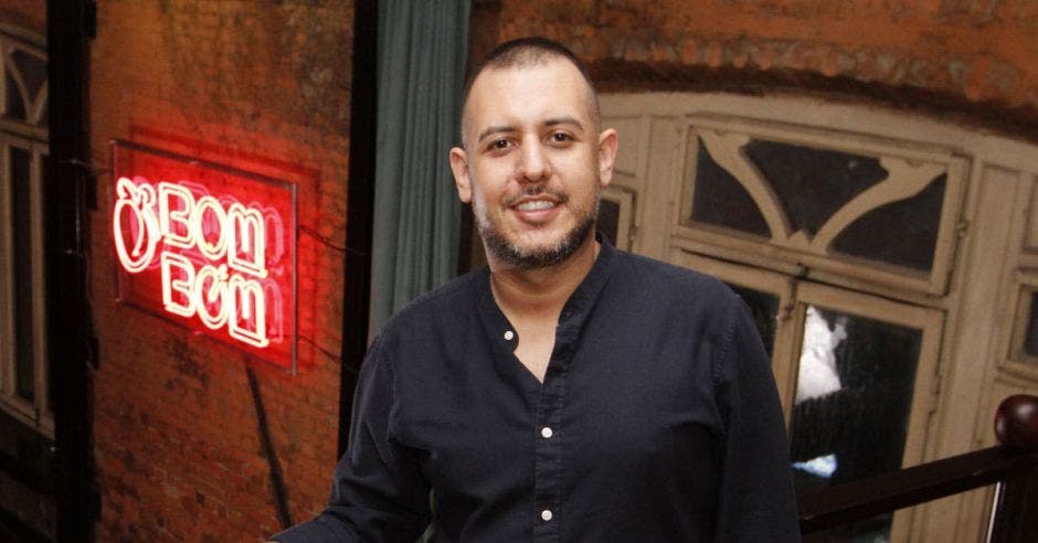 Fernando Gómez, empresario socio de Rabbit Hole y Bombóm.