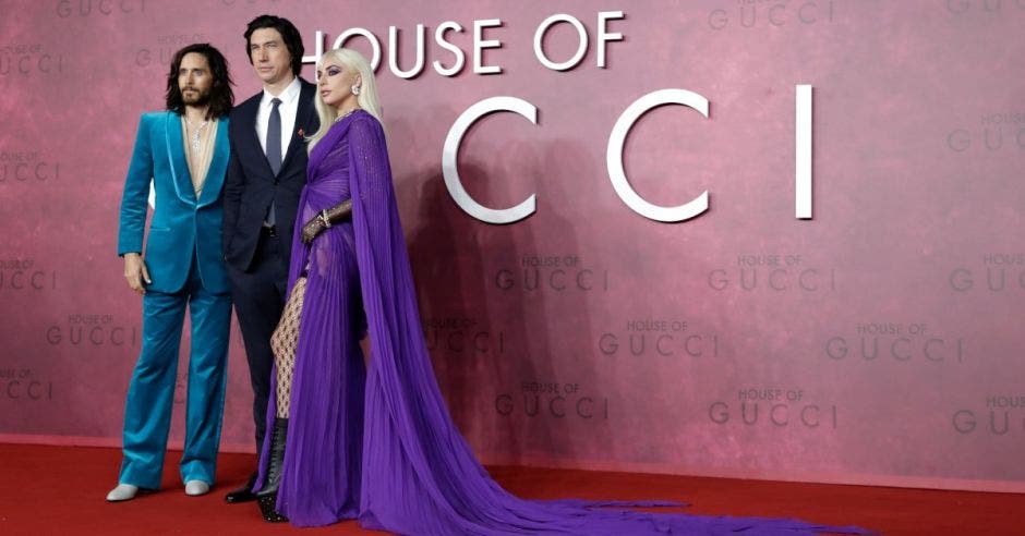 además de Gaga están Adam Driver, Jared Leto