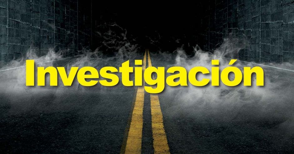 Una carretera con una leyenda que dice investigación