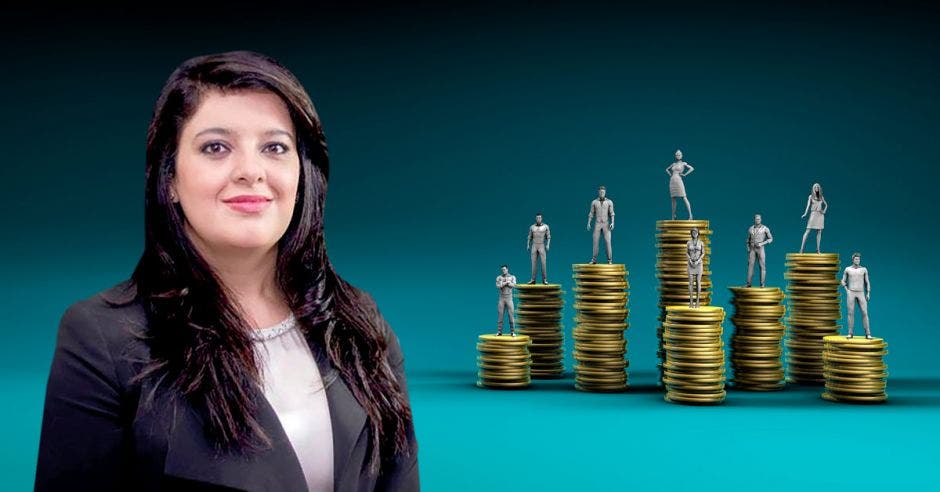 Regular la materia salarial del Estado es fundamental si se considera que hoy día, por cada ¢100 recaudados, ¢50 se utilizan para el pago de salarios en el gobierno central. Pilar Garrido, ministra de planificación, defiende el proyecto. Shutterstock/La República