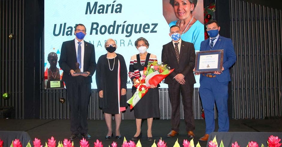 María Ulate Rodríguez, profesora pensionada