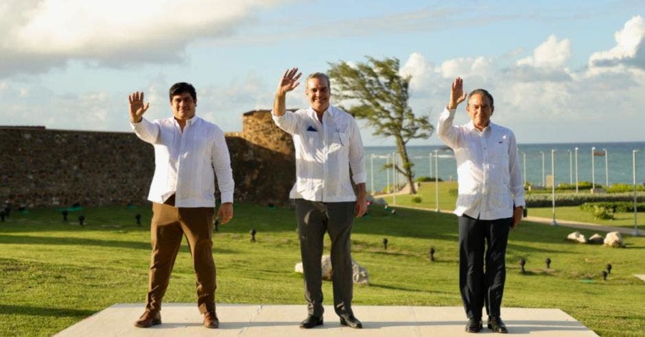 Carlos Alvarado, presidente de Costa Rica, Luis Abinader, presidente de República Dominicana y Laurentino Cortizo, presidente de Panamá.