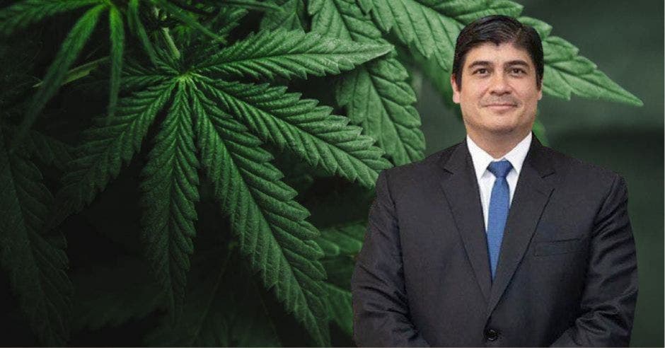 Carlos Alvarado