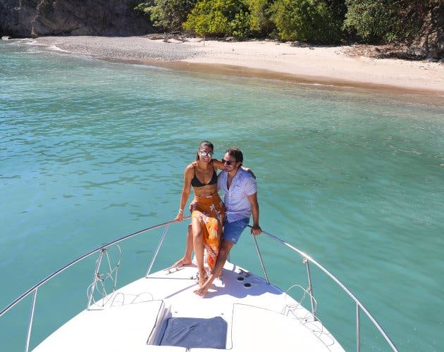 pareja en la playa