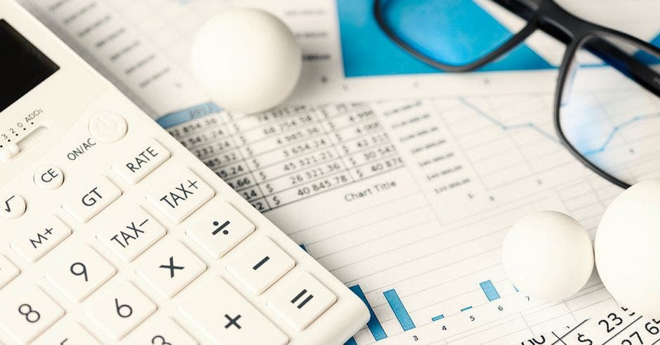 Cierre fiscal, d-151
