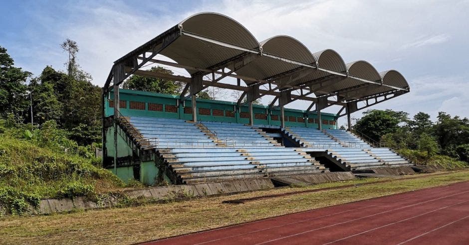 estadio nuevo limón