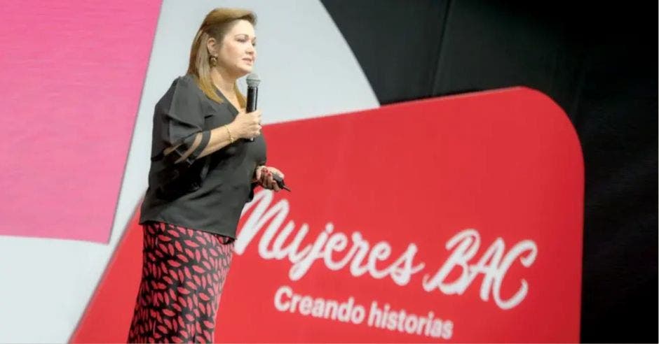 Laura Moreno, vicepresidente de Relaciones Corporativas, Sostenibilidad y Mercadeo de BAC Credomatic