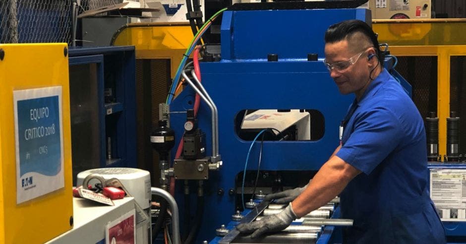 Trabajador de Eaton