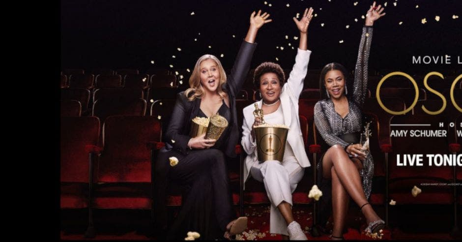 Las presentadoras del gran evento son las actrices Amy Schumer, Wanda Sykes y Regina Hall.