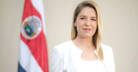 Claudia Dobles, Costa Rica