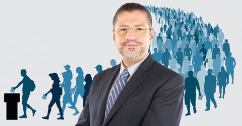 “Es un desafío gobernar bien, pero no proviene de que se trata de un grupo de personas nuevas. Ese desafío proviene de las difíciles condiciones del mundo”, dijo Rodrigo Chaves, presidente electo. Archivo/La República