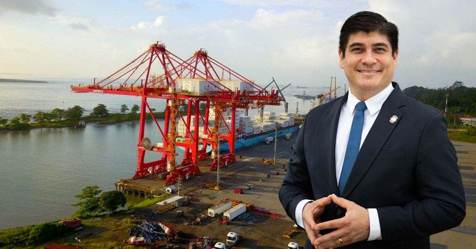 Carlos Alvarado