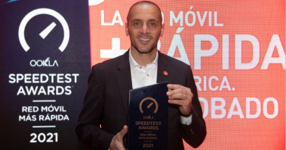 marcelo mouzo claro mayor velocidad internet movil premio ookla speedtest 4G LTE telecomunicaciones