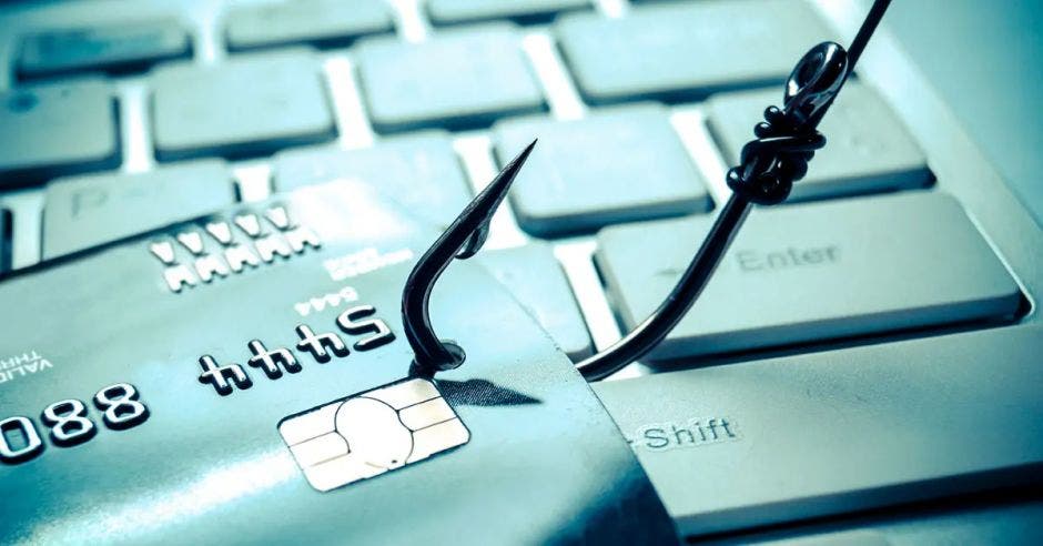 fraudes informáticos bancarios crisis ciberseguridad robo información phishing