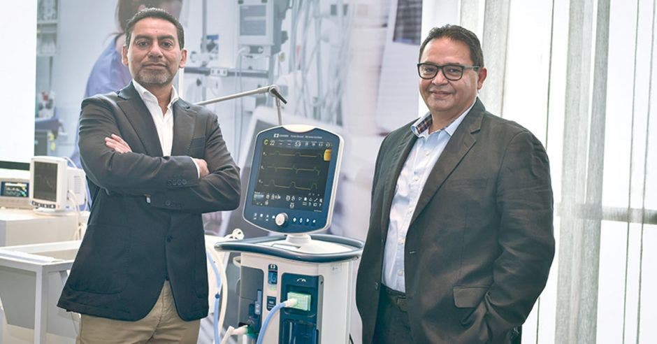 medtronic industria médica tecnología innovación jóvenes colegios vocacionales ciencias de la vida procomer cinde dispositivos médicos zonas francas